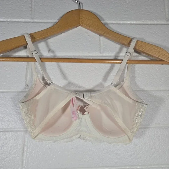 Victoria's Secret Body Lace Sparkle Demi Bra 32D Pushup Bow Coquette Valentines - Picture 3 of 6